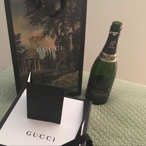 Gucci Store Box and Shopping Bag w/Receipt  Holder